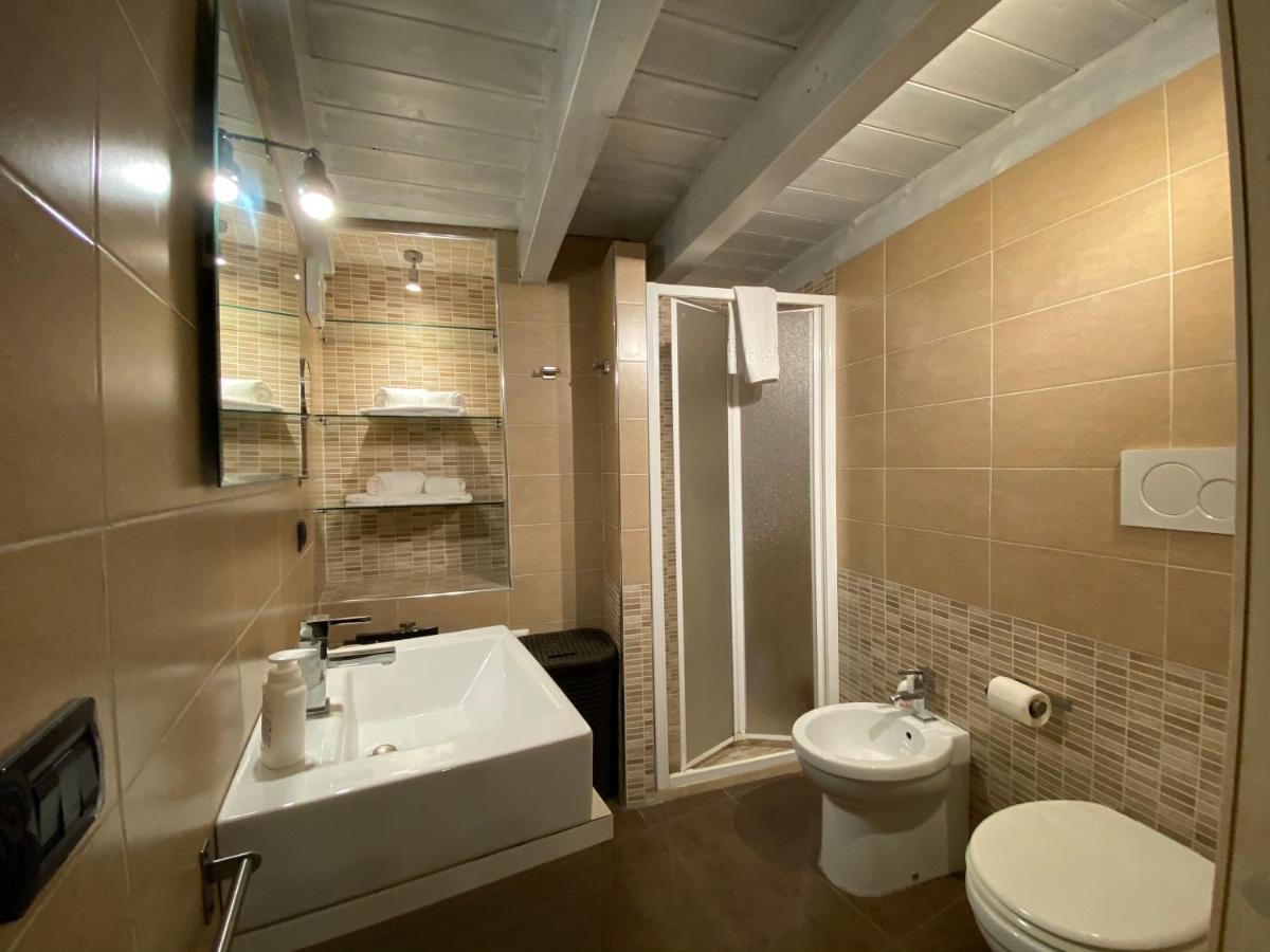 B&B Isola Dello Stampatore Lecce Buitenkant foto