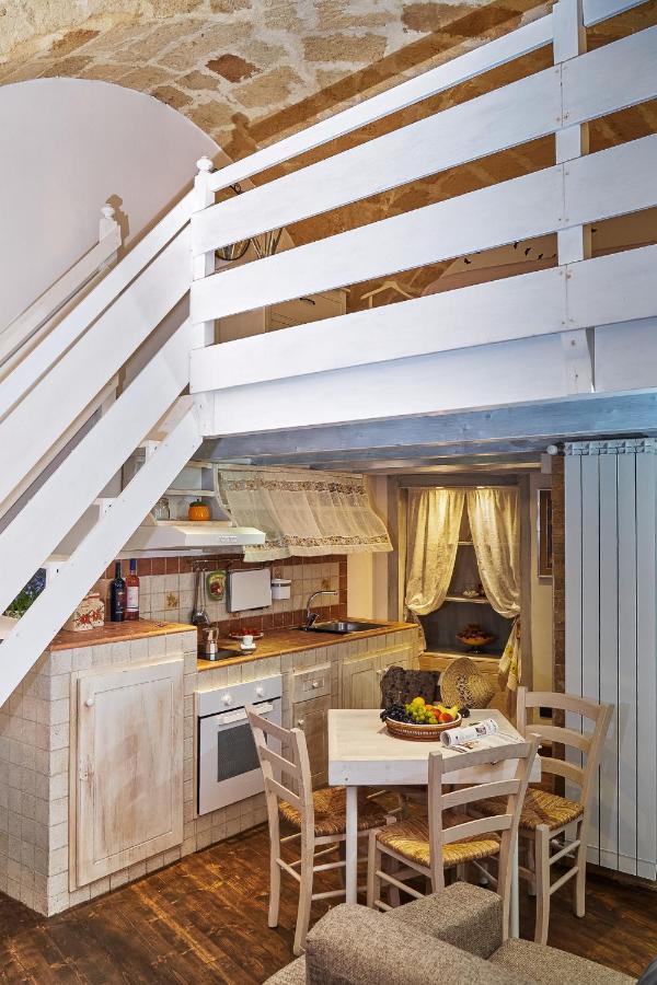 B&B Isola Dello Stampatore Lecce Buitenkant foto