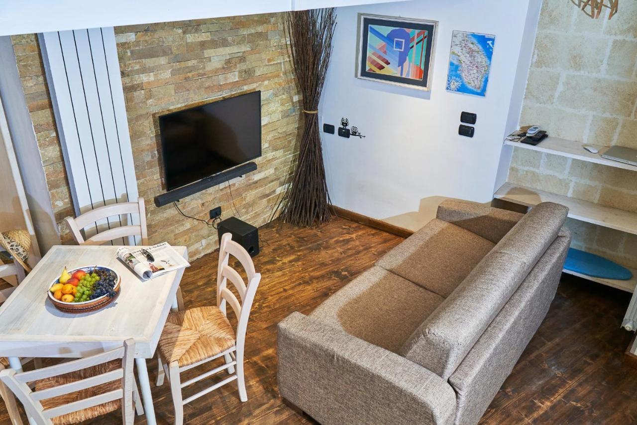 B&B Isola Dello Stampatore Lecce Buitenkant foto